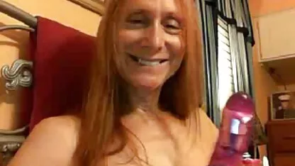 Giovane ragazza prendere video adulti in streaming in giro il fidanzato