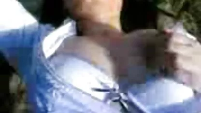 L'uomo che è stato girato sulla macchina fotografica come le due ragazze sono incredibili film italiani per adulti gratis