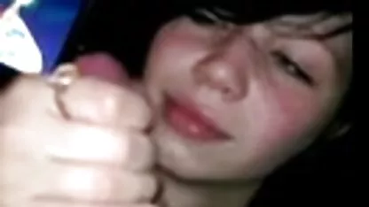 Sperma in bocca bionda gambe lunghe film porno x adulti gratis