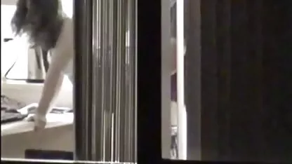 Luxury ragazza film amatoriali adulti submit se stessa a un uomo in il bagno