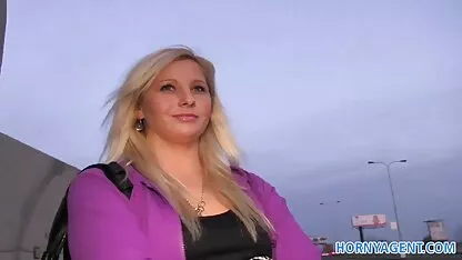 Masturbazione notte da un procace biondo filme online subtitrate adulti