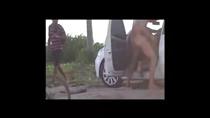 Uomini che volentieri approfittano dei buchi che morbidi di una film hard per adulti gratis bella bionda