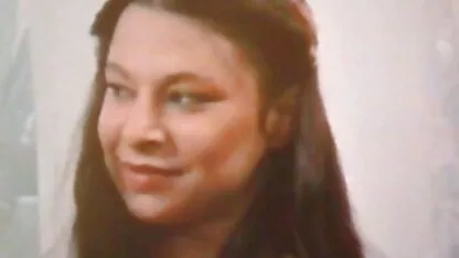 Brune Lesbiche alianti con film adulti hd un giocattolo cazzo