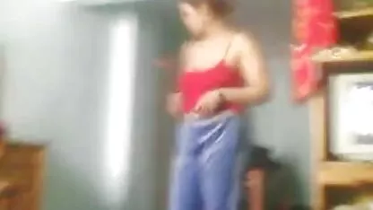 Il marito film amatoriali adulti spiava sua moglie in bagno