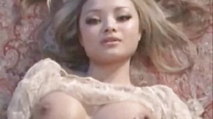 Sto cavalcando il video adulti xxx mio cazzo