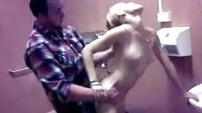 Due tronco di spessore piantato in un simpatico filme online subtitrate adulti mai soddisfatto